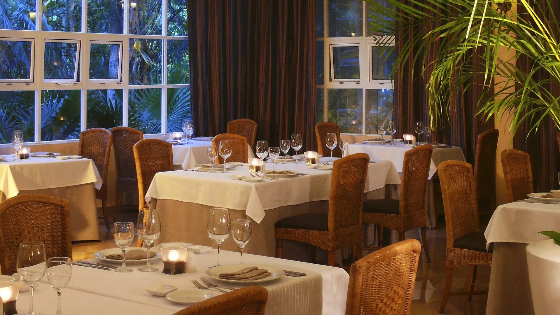 Catalonia Royal Tulum - Adults Only Otel Puerto Aventuras